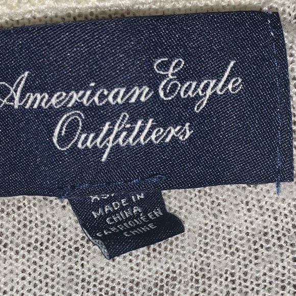 American Eagle sweater. - Picture 4 of 6